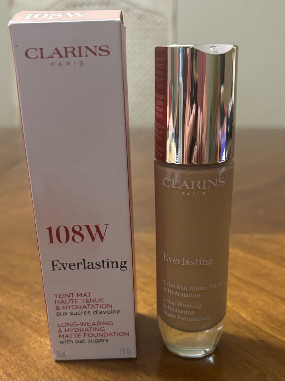 Clarins Everlasting Matte Foundation - Warm Beige (108W)